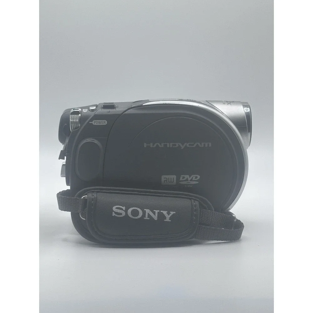 Sony Handycam DCR-DVD105 DVD Camcorder 20x  Zoom Carl Zeiss Untested For Parts